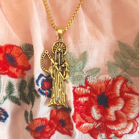 Santa Muerte Necklace - Picture 1 of 2